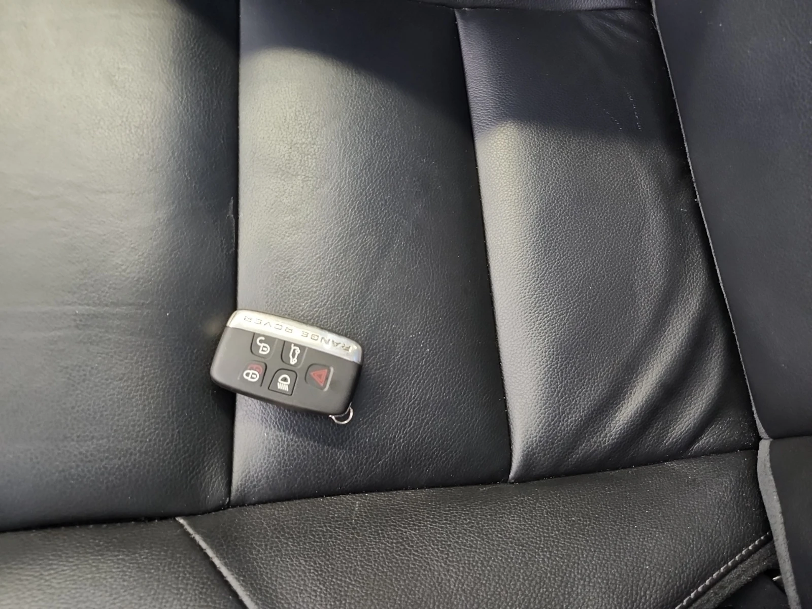 Land Rover Range Rover Sport HSE, снимка 12 - Автомобили и джипове - 54992494