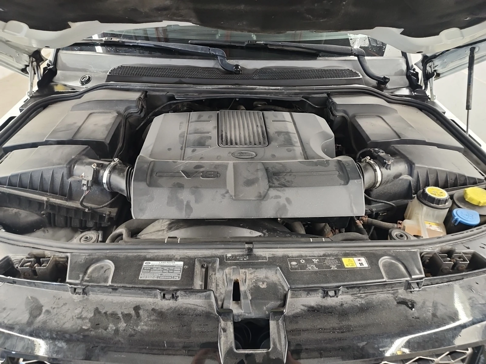 Land Rover Range Rover Sport HSE, снимка 17 - Автомобили и джипове - 54992494