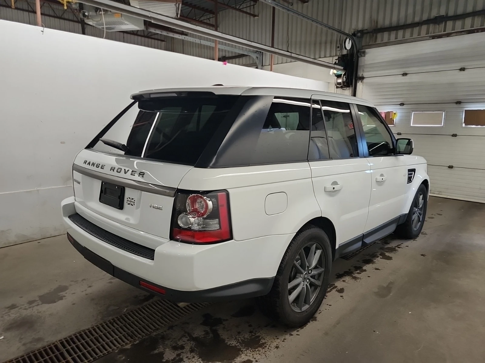 Land Rover Range Rover Sport HSE, снимка 6 - Автомобили и джипове - 54992494