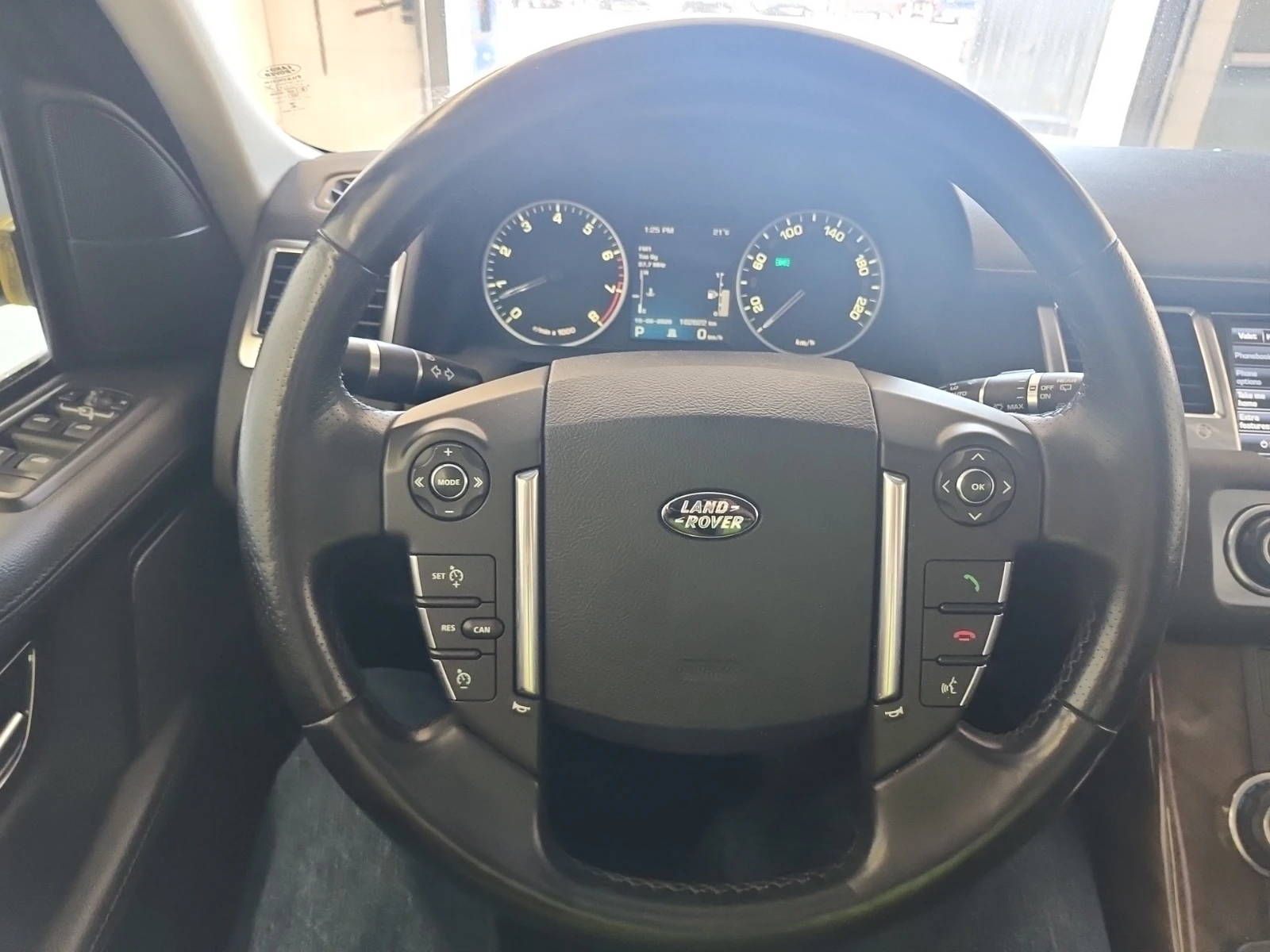 Land Rover Range Rover Sport HSE, снимка 10 - Автомобили и джипове - 54992494