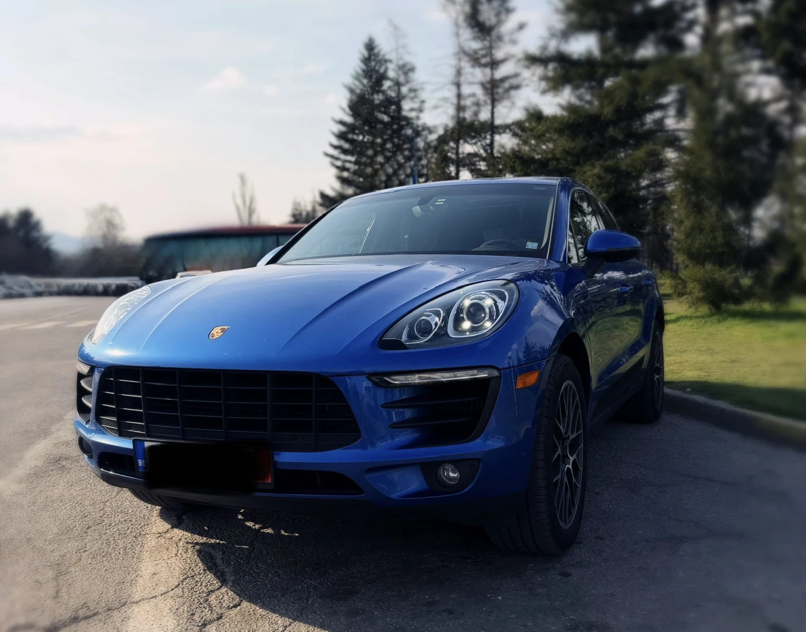 Porsche Macan Macan S  Sapphire Blue Metallic подгрев , обдухван