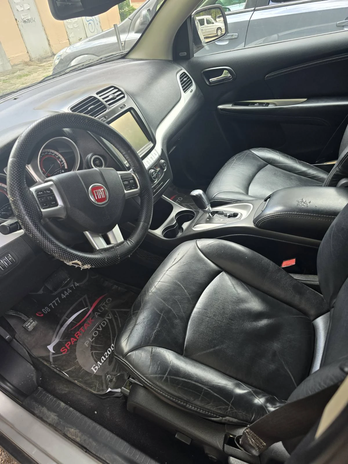 Fiat Freemont, снимка 6 - Автомобили и джипове - 55419157
