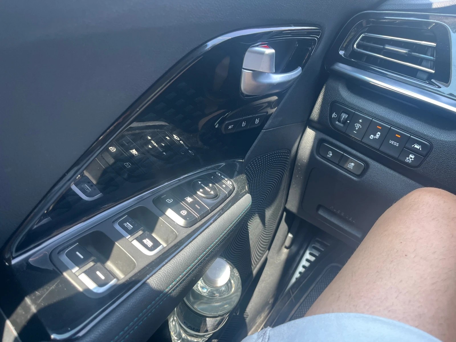 Kia Niro Електрическа, снимка 5 - Автомобили и джипове - 55570673