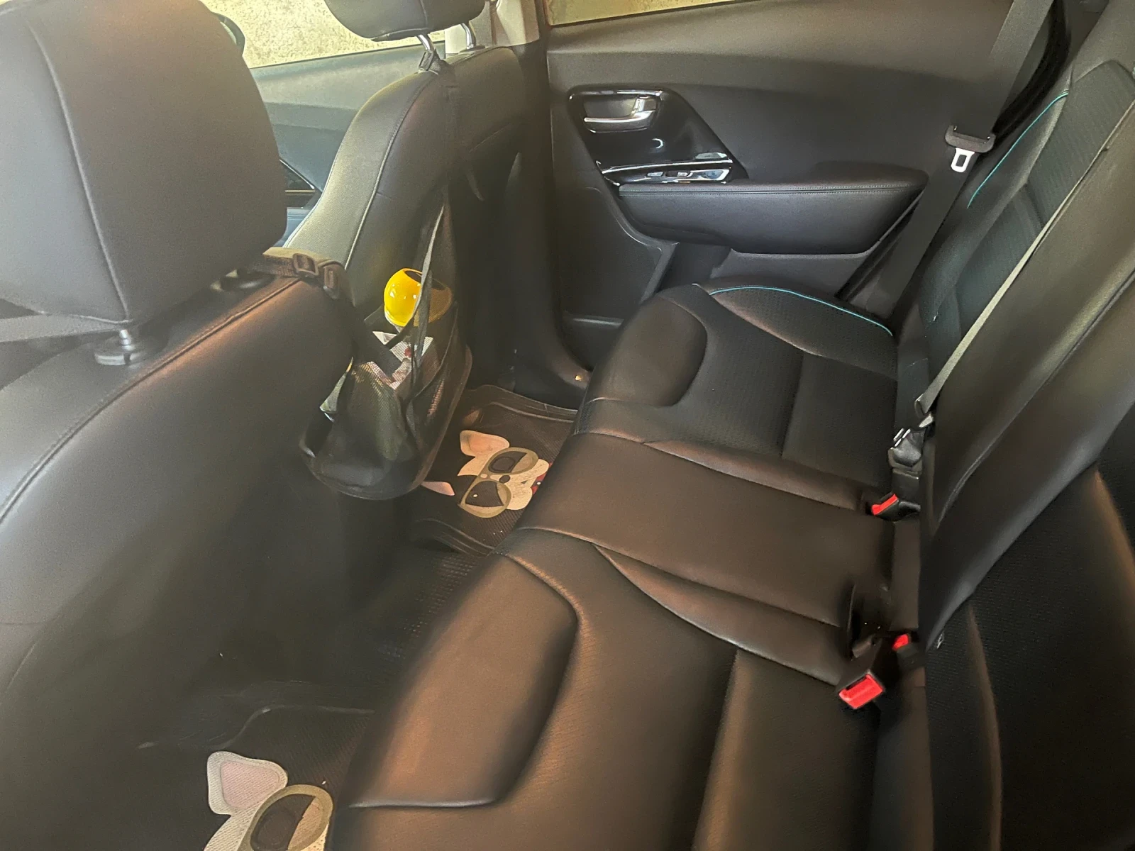 Kia Niro Електрическа, снимка 3 - Автомобили и джипове - 55570673