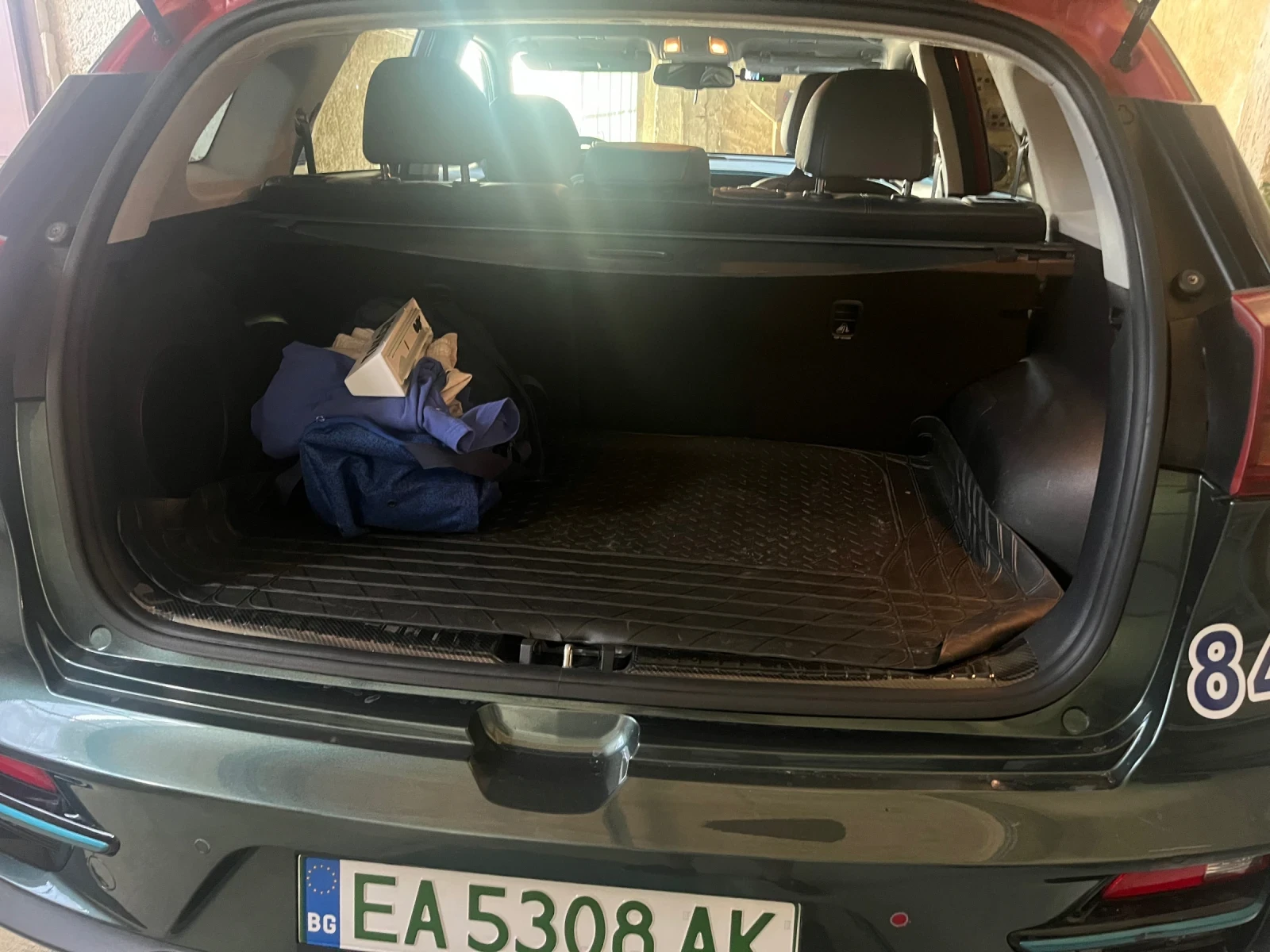 Kia Niro Електрическа, снимка 2 - Автомобили и джипове - 55570673