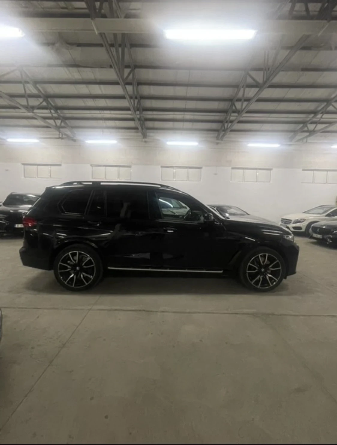 BMW X7 4.0i/Mпак/harman/kardon/360/individual/FULL!!!, снимка 7 - Автомобили и джипове - 55795641