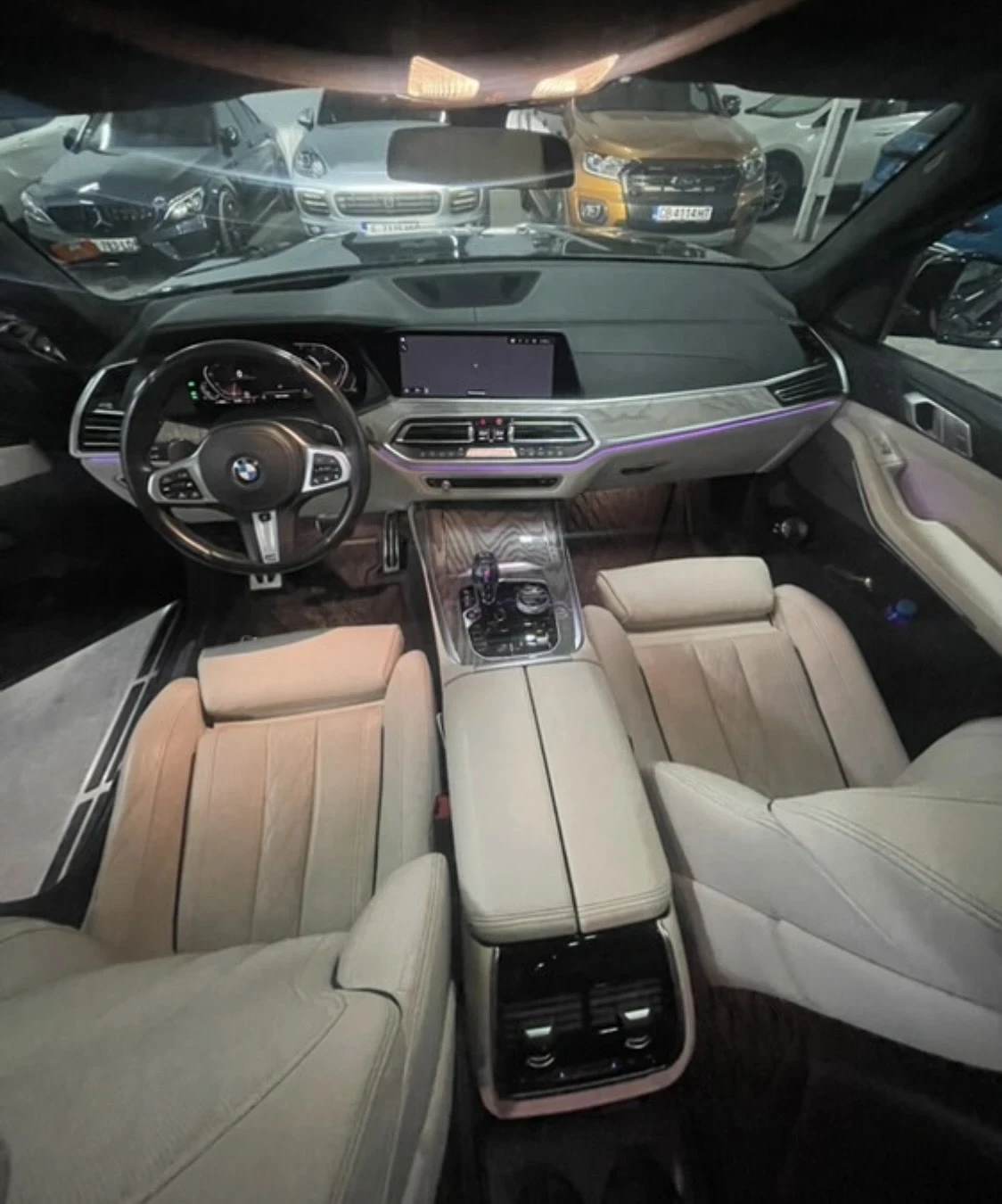 BMW X7 4.0i/Mпак/harman/kardon/360/individual/FULL!!!, снимка 9 - Автомобили и джипове - 55795641