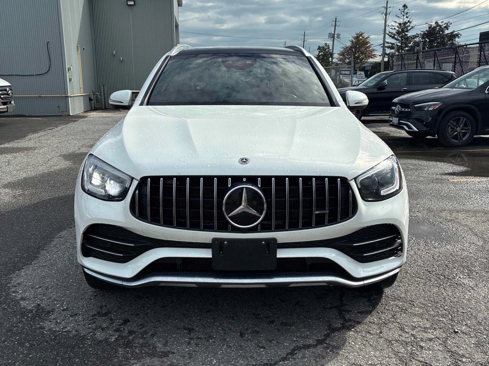 Mercedes-Benz GLC 43 AMG * CARFAX *  АВТОКРЕДИТ БЕЗ ПЪРВОНАЧАЛНА ВНОСКА, снимка 5 - Автомобили и джипове - 55903147
