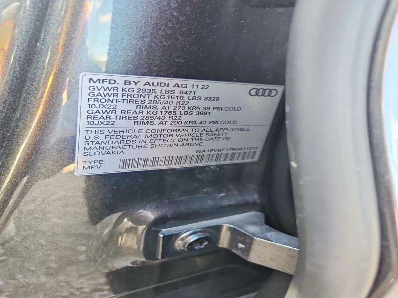 Audi Q8 S-Line Premium Plus * CARFAX * АВТОКРЕДИТ, снимка 13 - Автомобили и джипове - 56310017