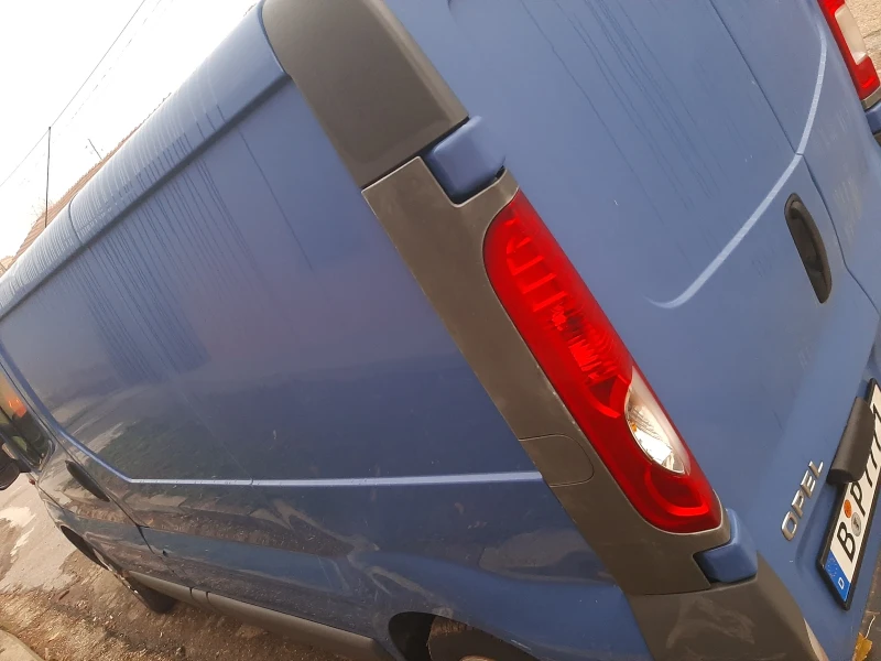 Opel Vivaro 2.0, снимка 7 - Бусове и автобуси - 48324110