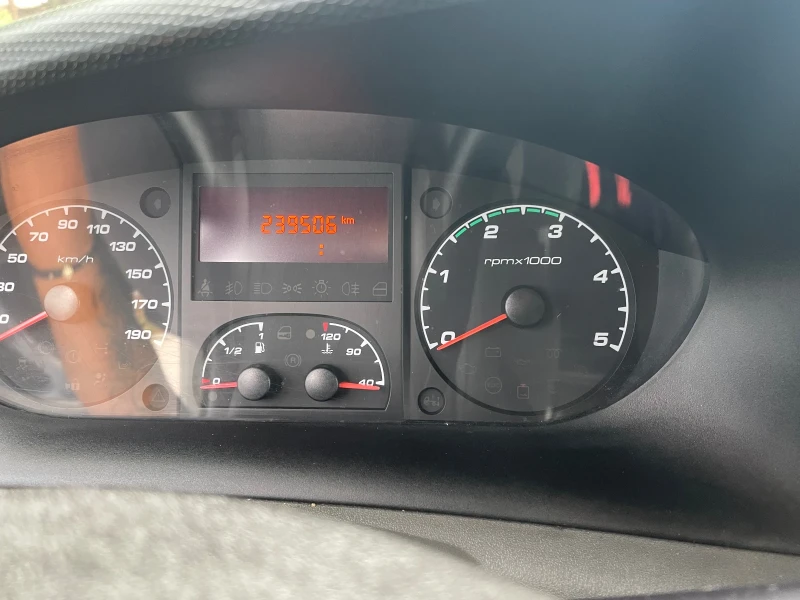 Iveco 35c15 Мотор скорости ТОП ТОП Реален Пробег, снимка 6 - Бусове и автобуси - 52973169