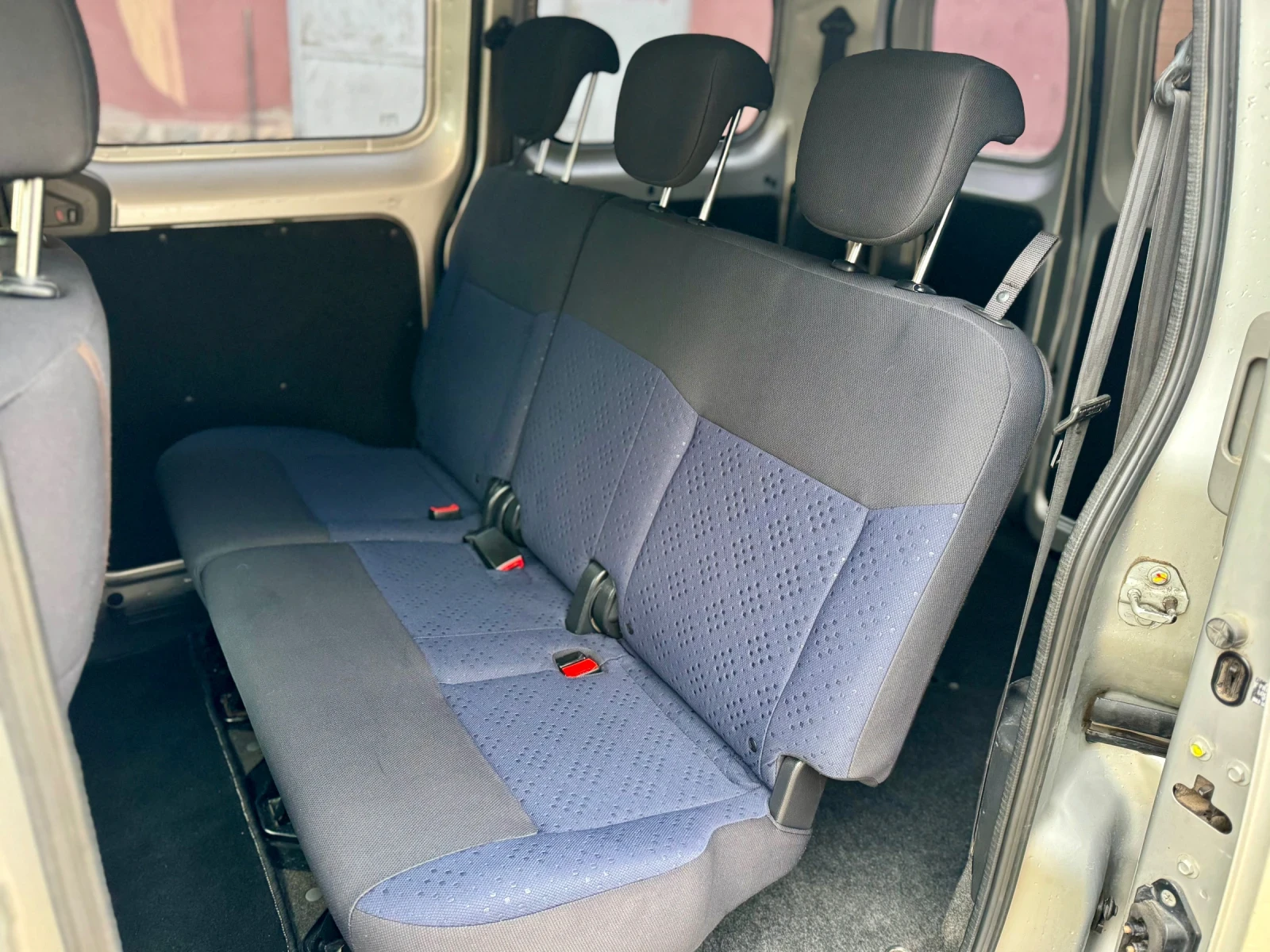 Nissan NV200 1.6 НОВ ВНОС - изображение 10