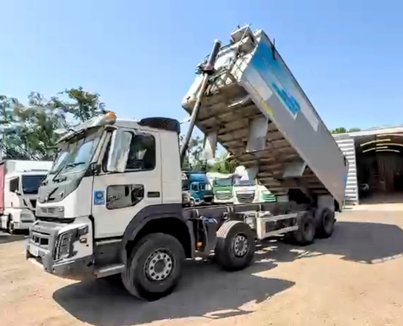 Volvo Fm FMX ЗЪРНОВОЗ, снимка 3 - Камиони - 55002166