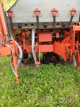  KUHN Planter 2 | Mobile.bg    4