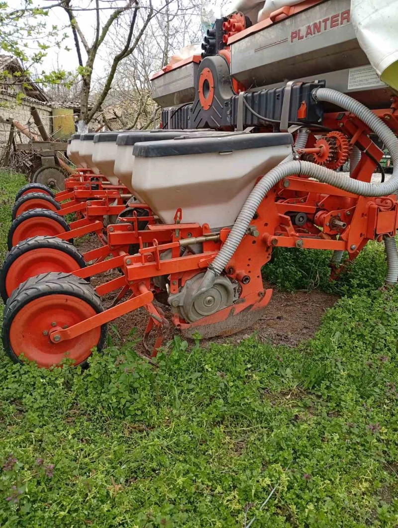 Сеялка KUHN Planter 2, снимка 9 - Селскостопанска техника - 50367858