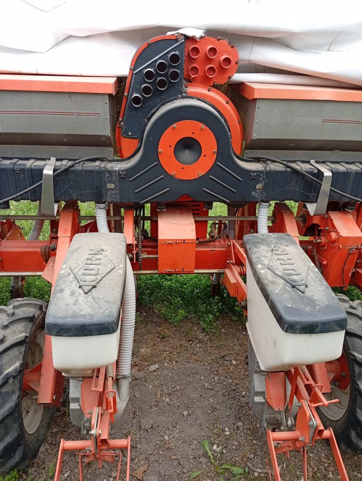 Сеялка KUHN Planter 2 - изображение 8