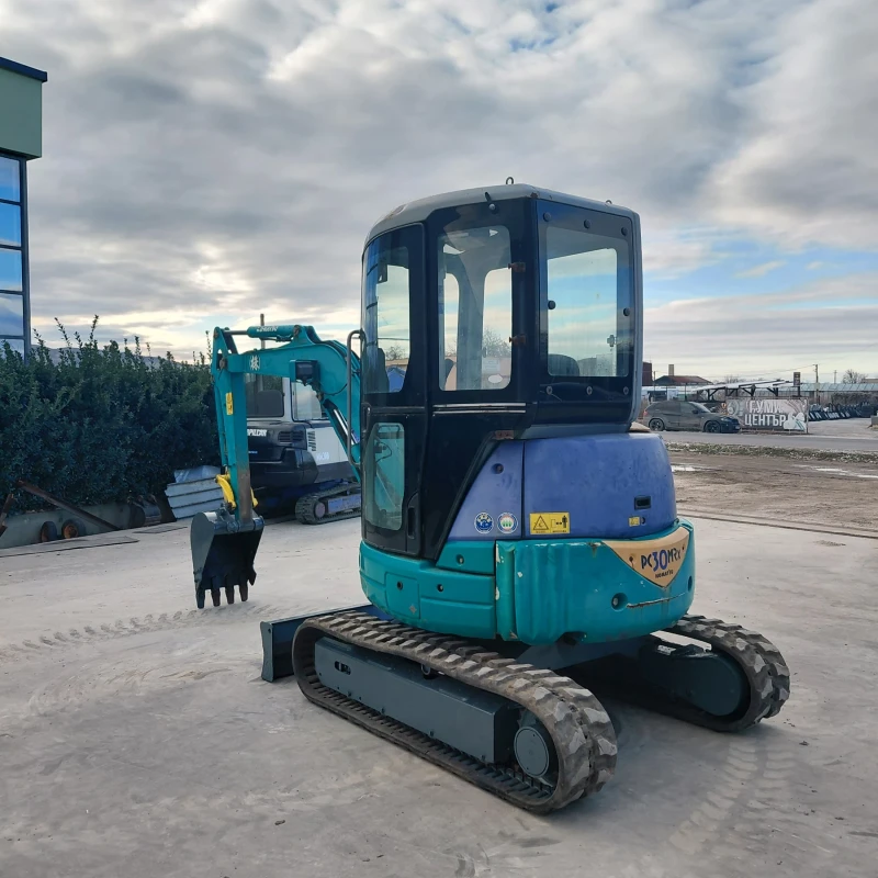 Багер Komatsu PC30MR * НАЛИЧЕН * ТОП СЪСТОЯНИЕ * , снимка 5 - Индустриална техника - 51416177