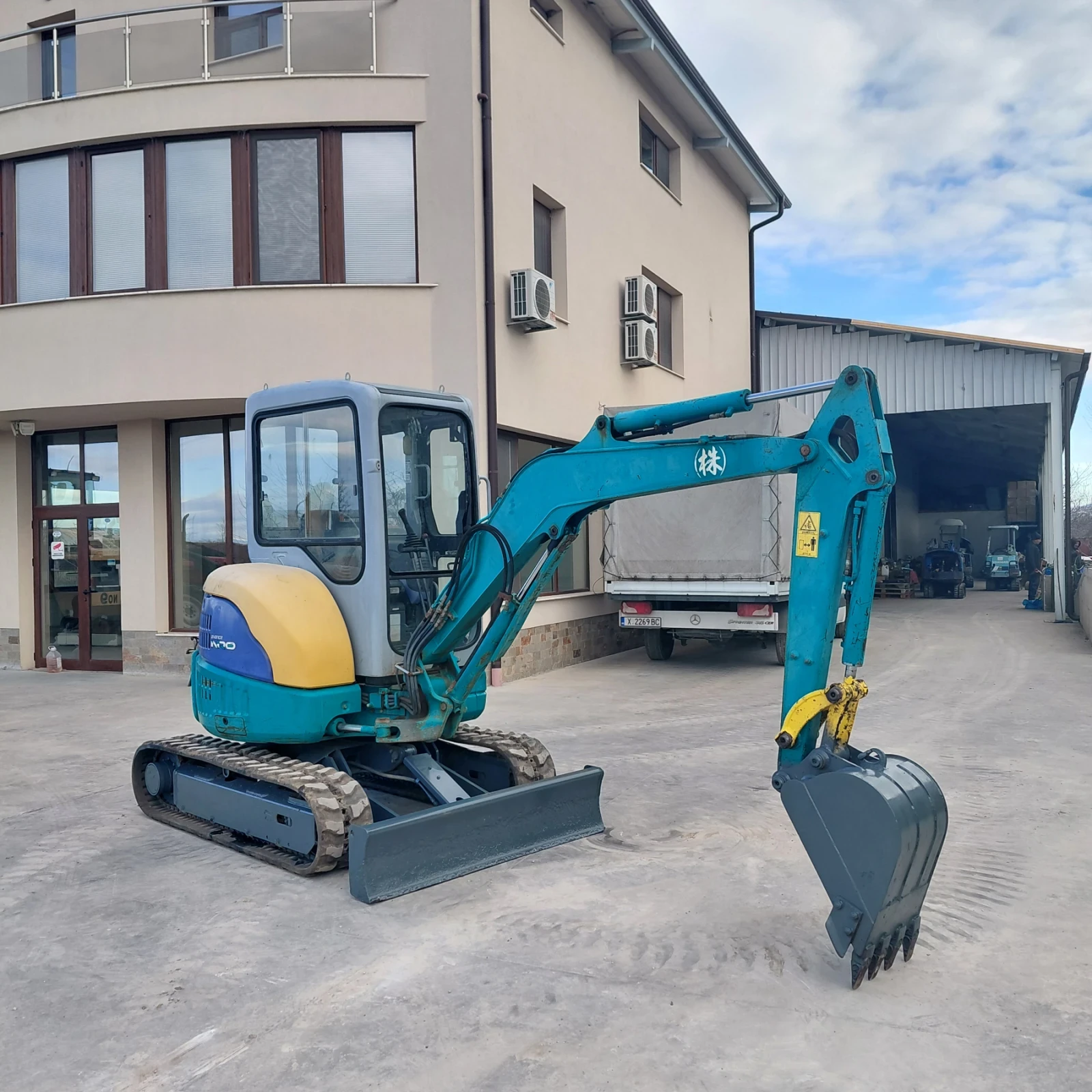 Багер Komatsu PC30MR * НАЛИЧЕН * ТОП СЪСТОЯНИЕ * , снимка 1