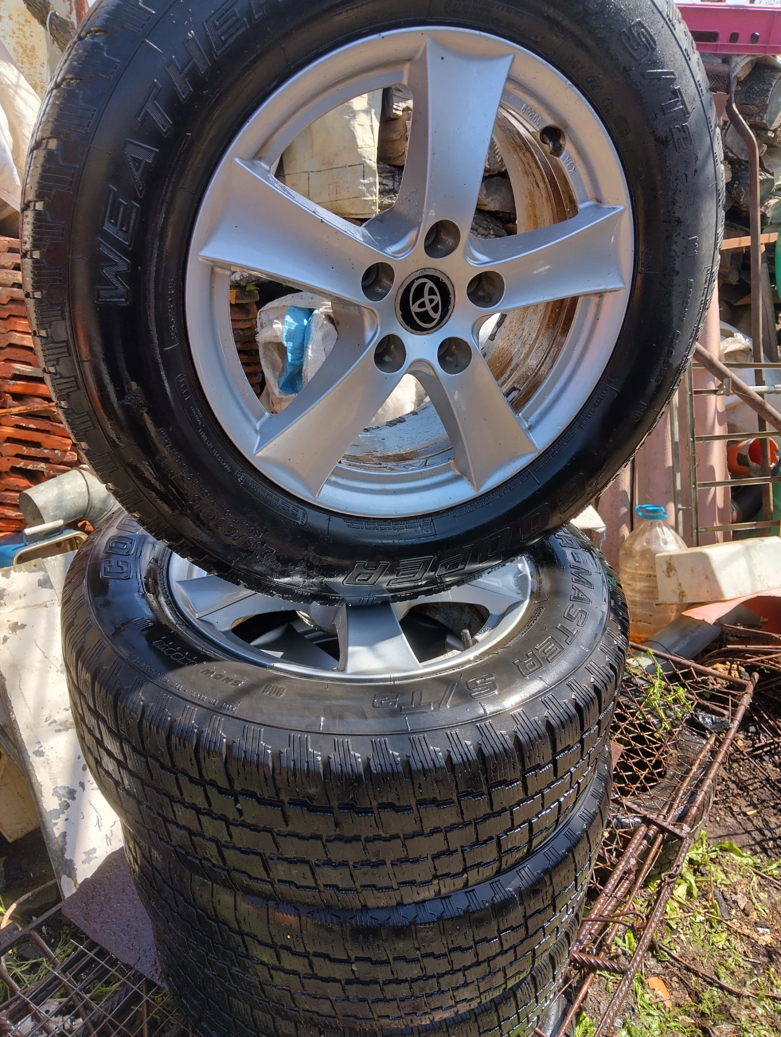    235/60R16  Toyota Rav4 | Mobile.bg   1