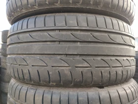 Гуми Летни 225/40R19, снимка 2 - Гуми и джанти - 48993510