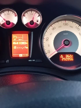 Peugeot 308, снимка 12