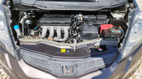 Honda Jazz 1.2 бензин euro5B ФЕЙСЛИФТ, снимка 8 - Автомобили и джипове - 45712559