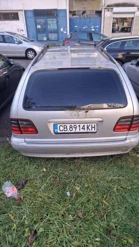 Mercedes-Benz E 200 2.0, снимка 3