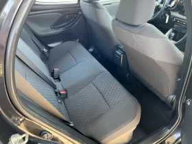 Toyota Yaris 1.5Hybrid  | Mobile.bg    14