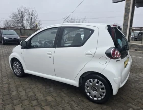 Toyota Aygo 1.0i АВТОМАТИК , снимка 6
