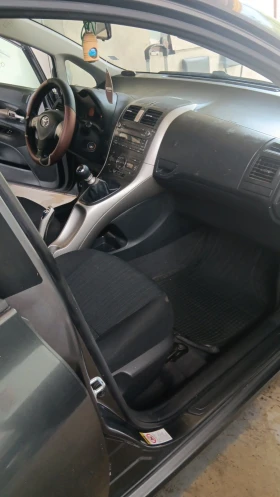 Toyota Auris | Mobile.bg � ����� ������ 4