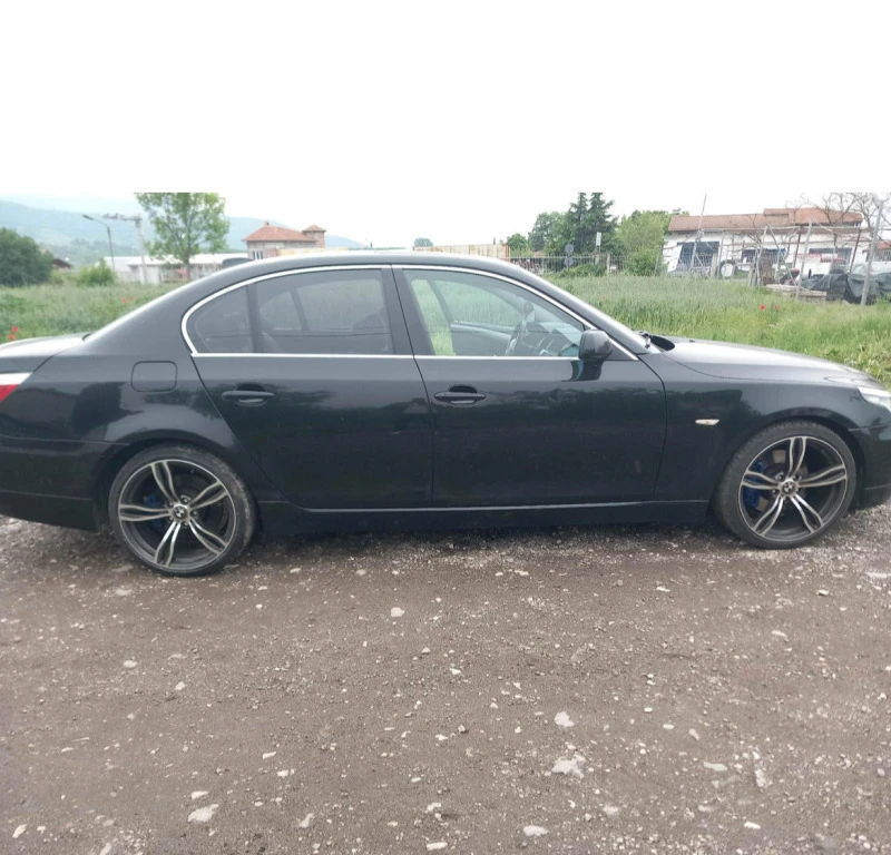 BMW 525, снимка 6 - Автомобили и джипове - 40766761