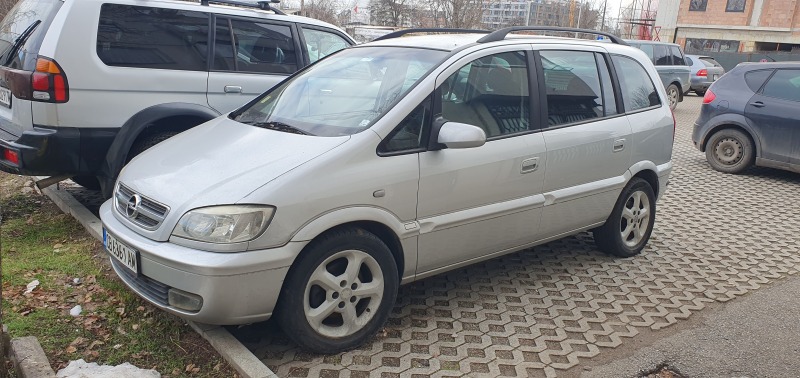 Opel Zafira Eco M Метан, снимка 1 - Автомобили и джипове - 46165649