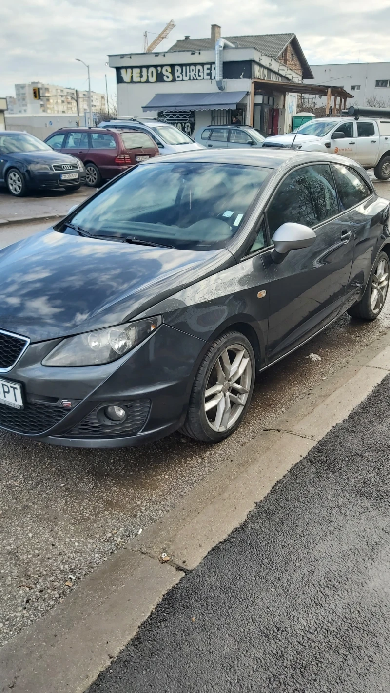 Seat Ibiza спорт, снимка 3 - Автомобили и джипове - 48627812