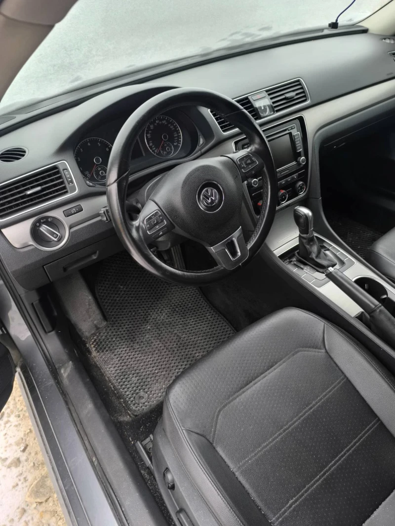 VW Passat 1.8 tsi, снимка 4 - Автомобили и джипове - 49032388