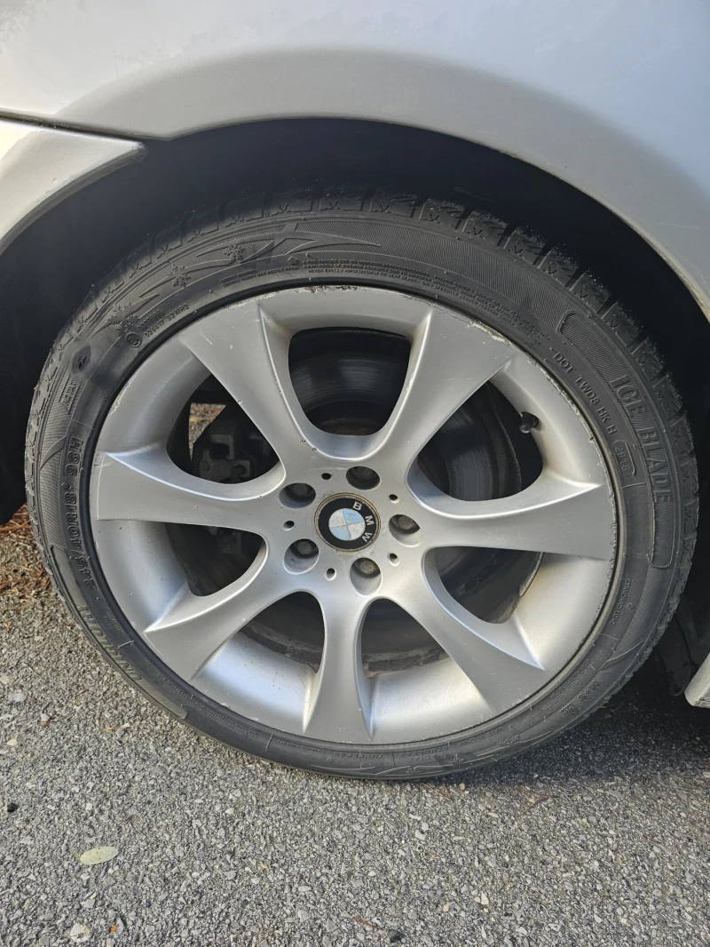 BMW 530, снимка 8 - Автомобили и джипове - 52351744