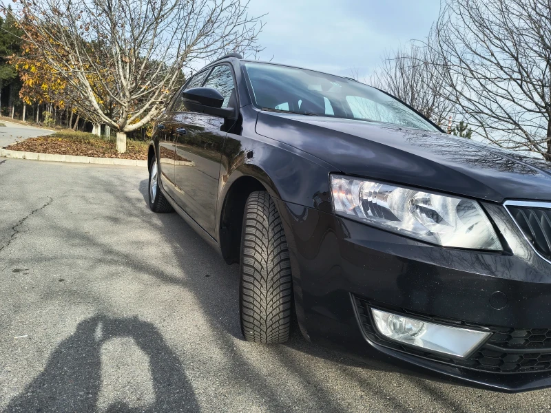 Skoda Octavia, снимка 3 - Автомобили и джипове - 52445905