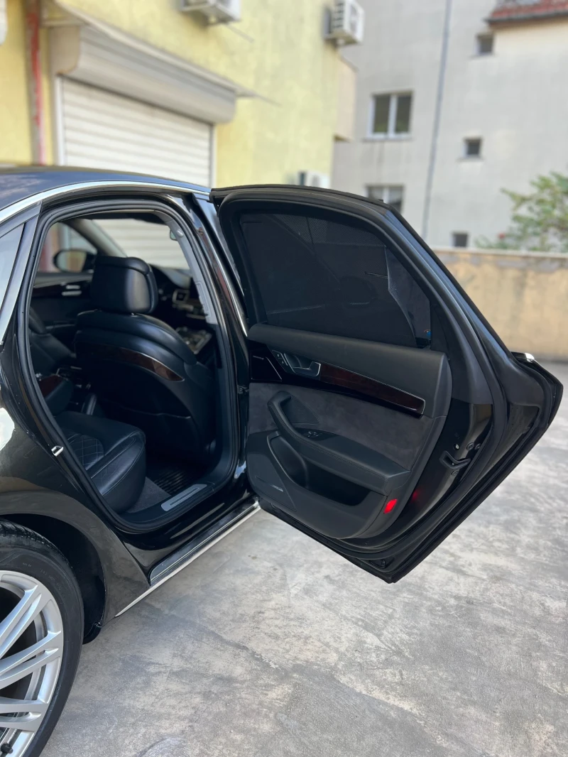 Audi A8 Quattro 3.0TDI, снимка 10 - Автомобили и джипове - 52828966