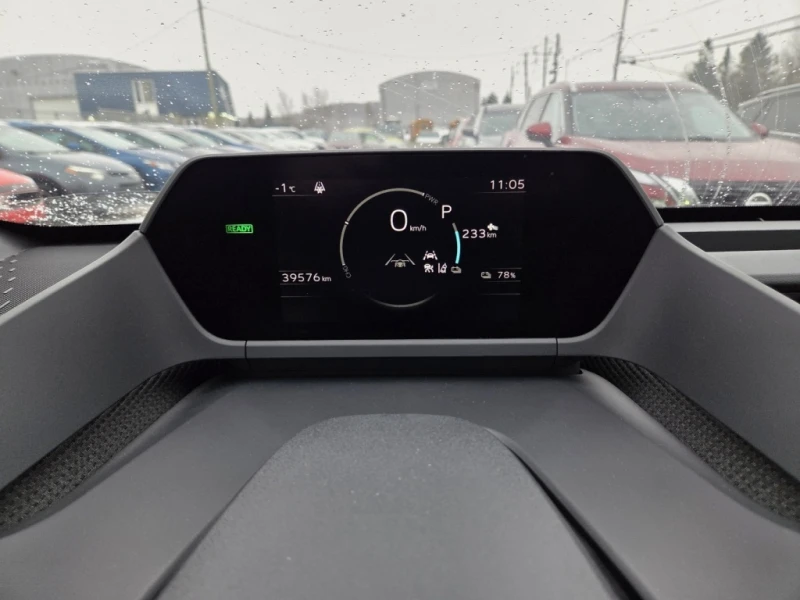 Toyota bZ4X Keyless* Bluetooth* Камера* Подгрев* CARFAX, снимка 15 - Автомобили и джипове - 52861516