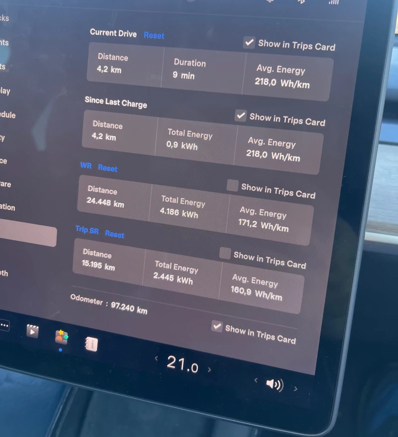 Tesla Model Y Long Range AWD, снимка 12 - Автомобили и джипове - 52959262