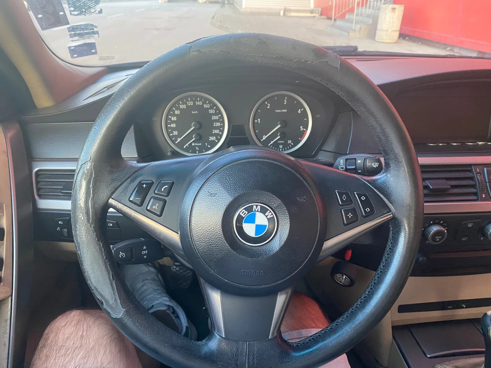 BMW 530 530d 218 - изображение 5