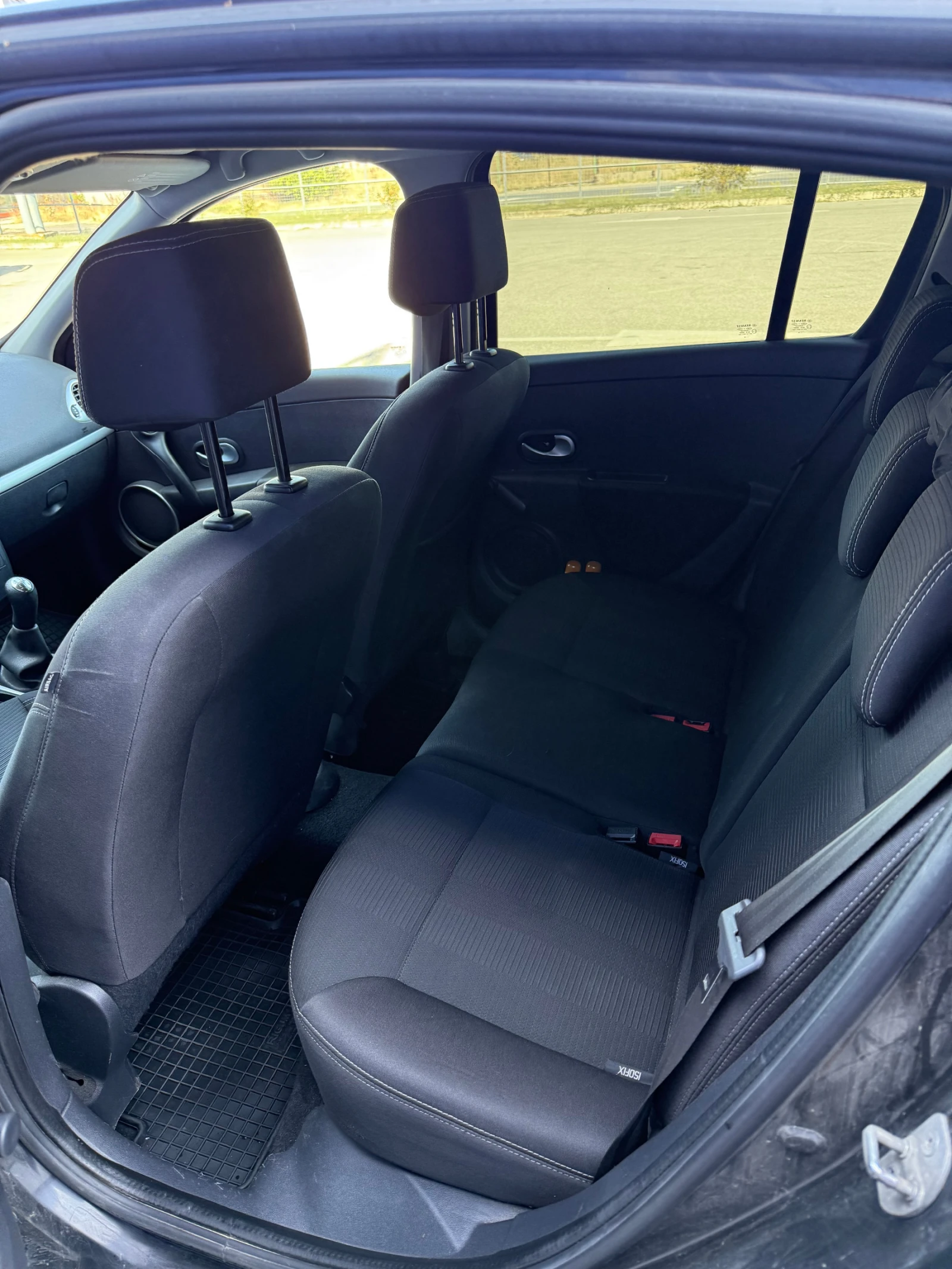 Renault Clio 1.2 75 к.с - изображение 7