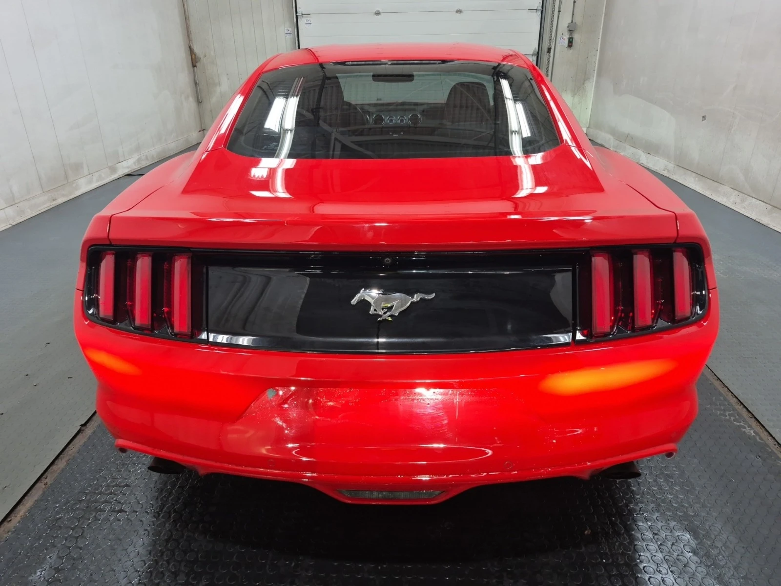 Ford Mustang * * CARFAX * *   * *  | Mobile.bg   5