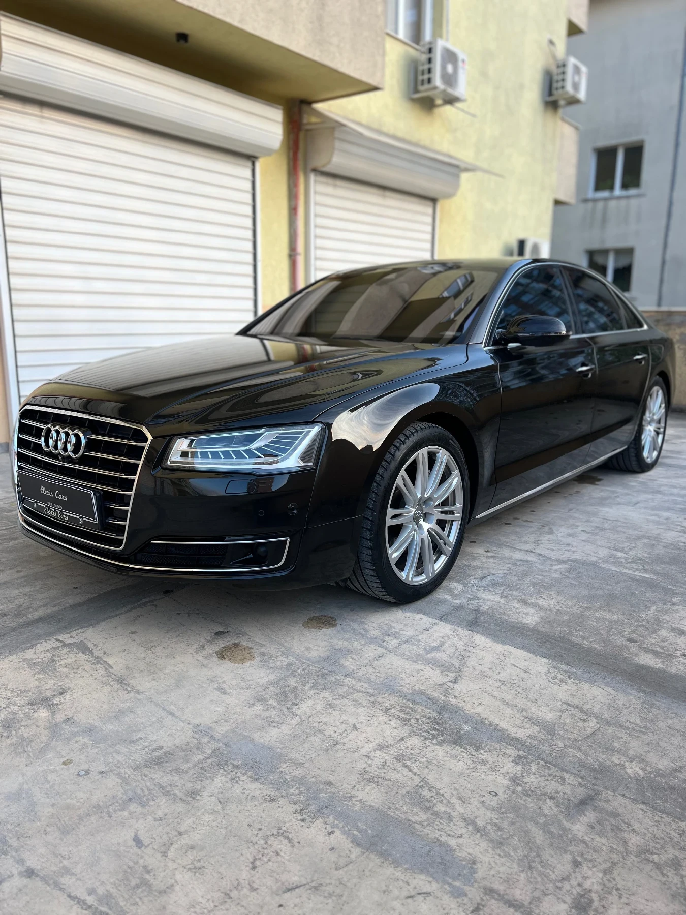 Audi A8 Quattro 3.0TDI - изображение 2