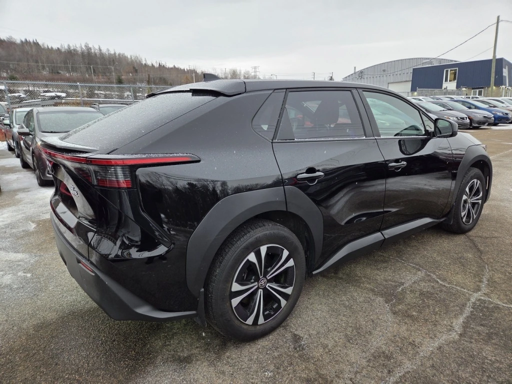 Toyota bZ4X Keyless* Bluetooth* Камера* Подгрев* CARFAX - изображение 5