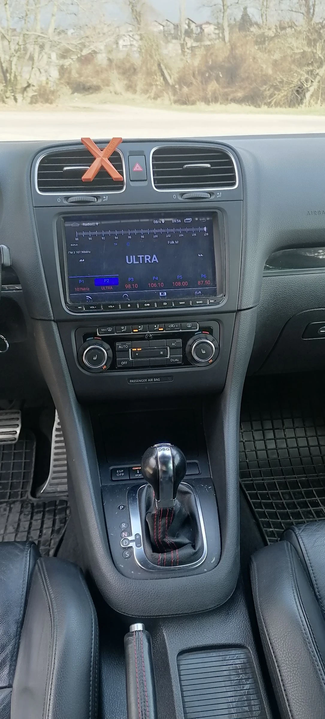 VW Golf 2.0 тси GTI - изображение 9