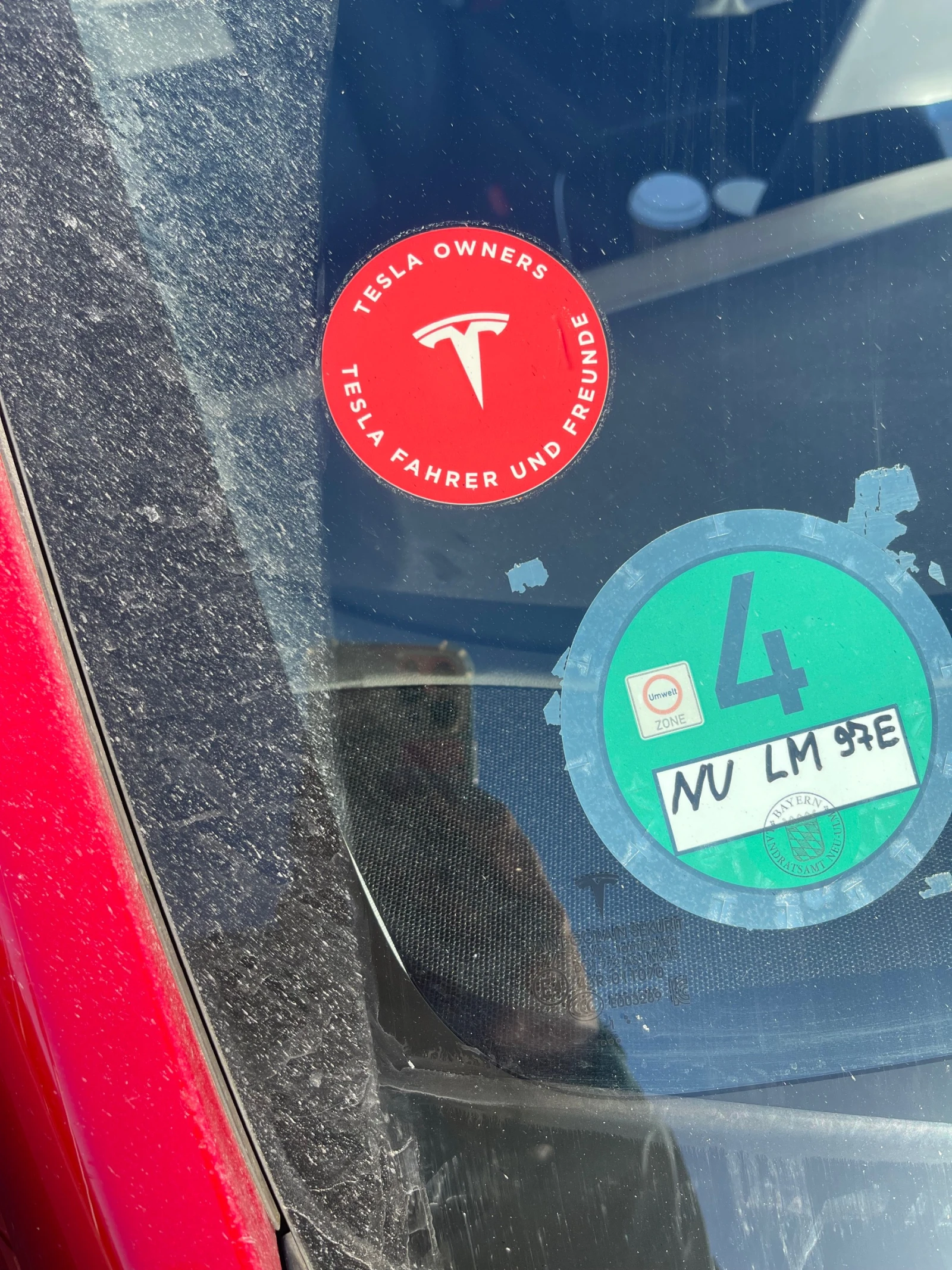 Tesla Model Y Long Range AWD - изображение 3