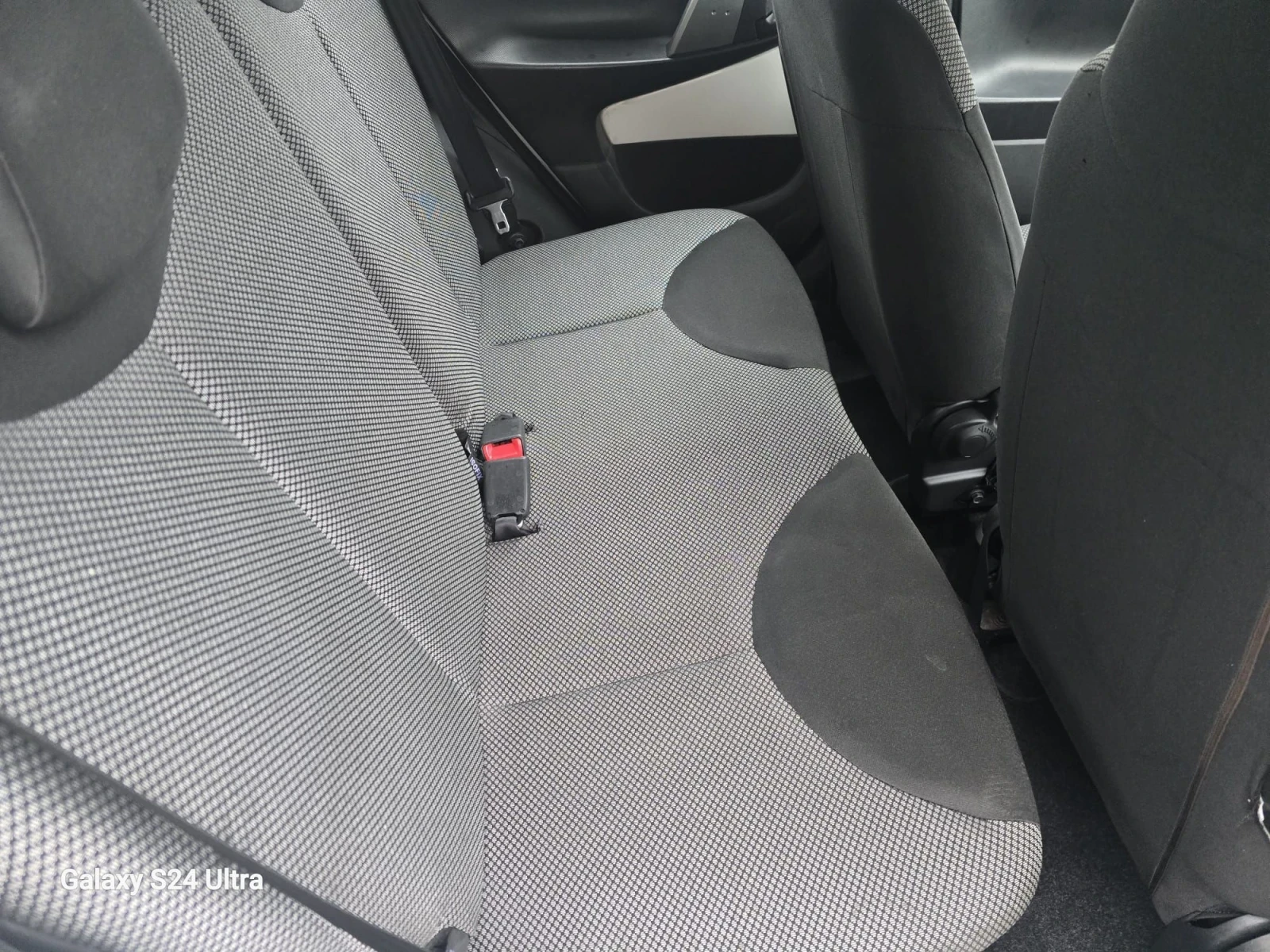 Toyota Aygo 1.0i ���������  | Mobile.bg � ����������� 12