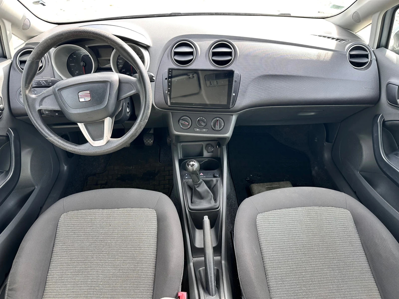 Seat Ibiza 1.9TDI 105кс. 135хил. Км., снимка 9 - Автомобили и джипове - 54089151