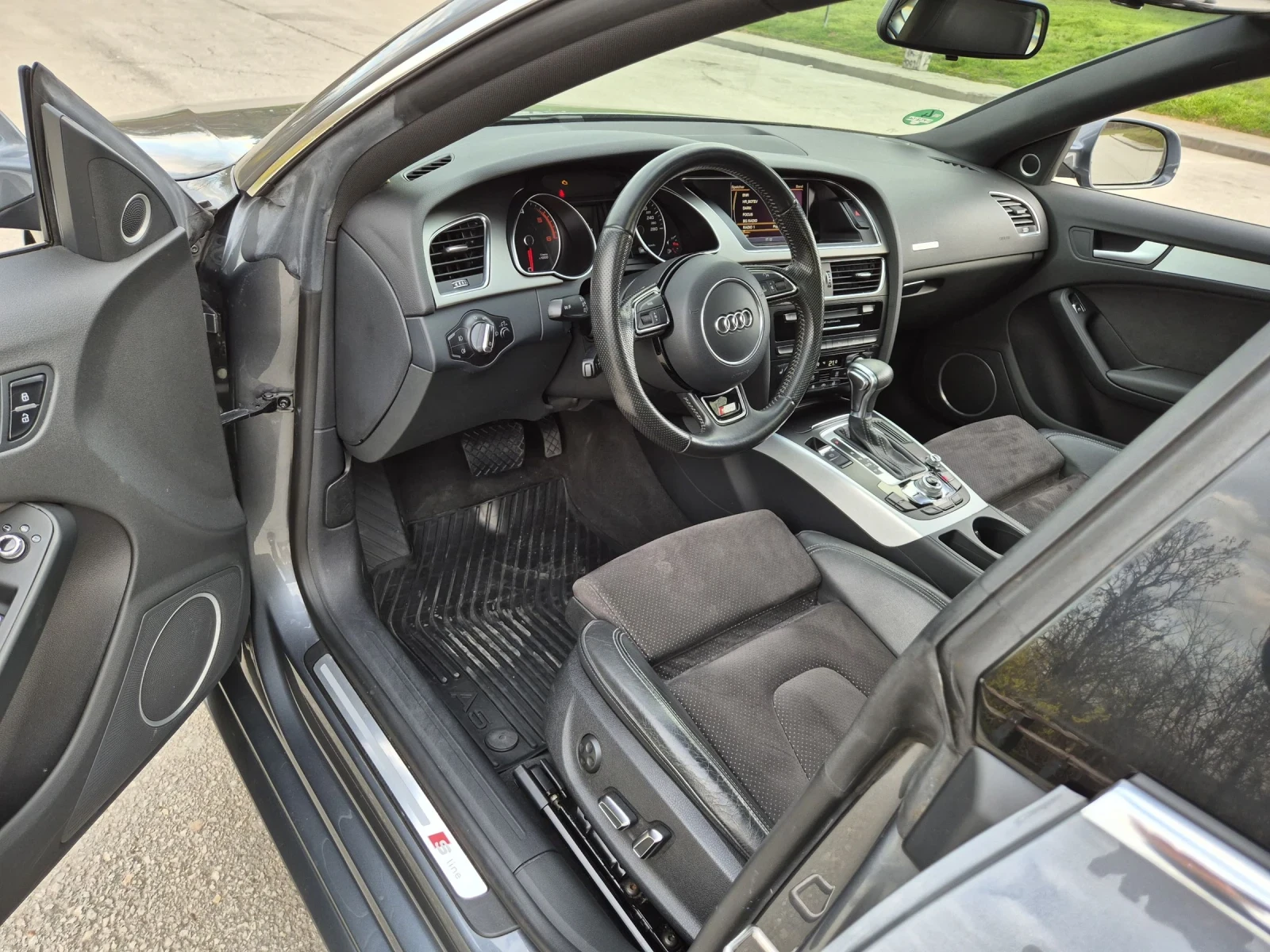 Audi A5 3.0TDI FacеLif 3xS Line Quattro Панорама Печка B&O, снимка 12 - Автомобили и джипове - 53985505