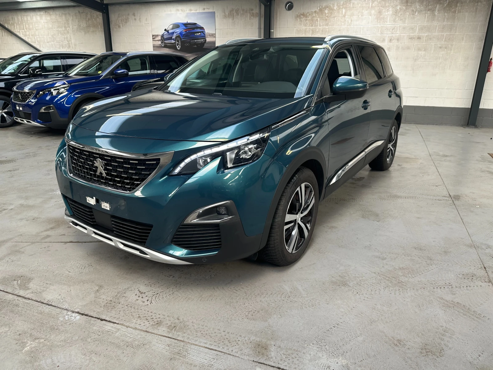 Peugeot 5008 1.5 HDI Allure, снимка 2 - Автомобили и джипове - 54076602